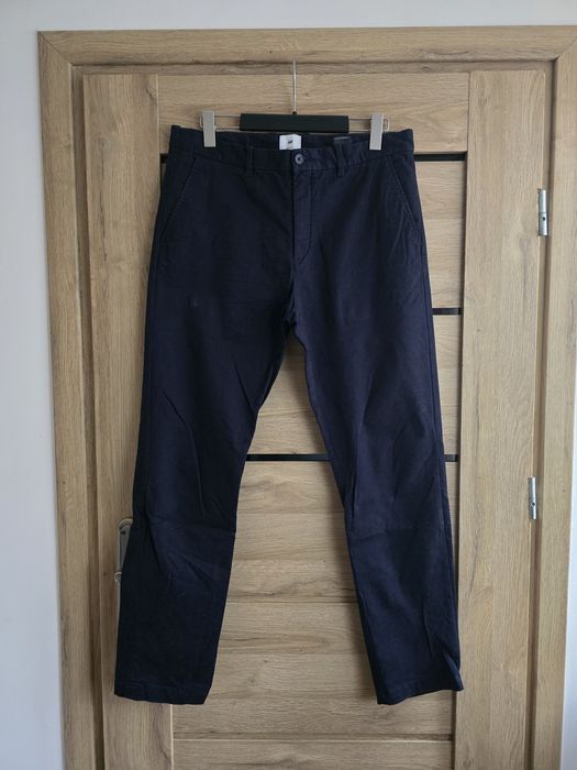Męskie spodnie typu chinos H&M