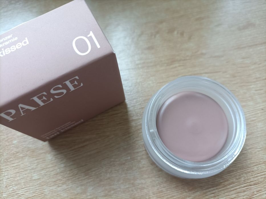 Bronzer Paese w kremie 01