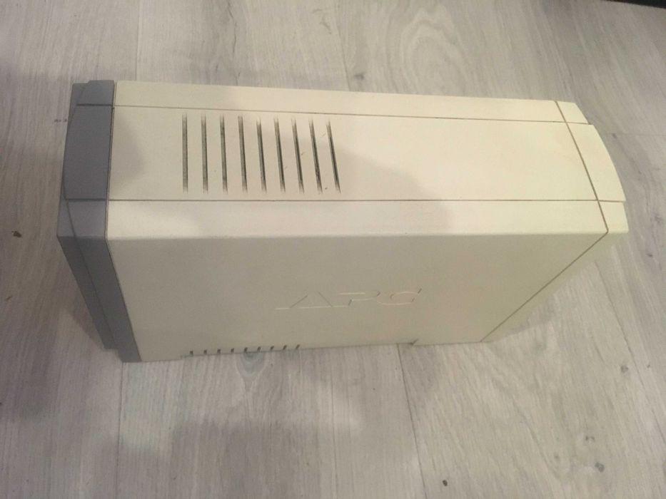 Інвертор ИБП ДБЖ бесперебойник APC Back-UPS CS 500VA