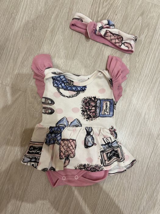 Сукні дитячі, святкові боді на дівчинку