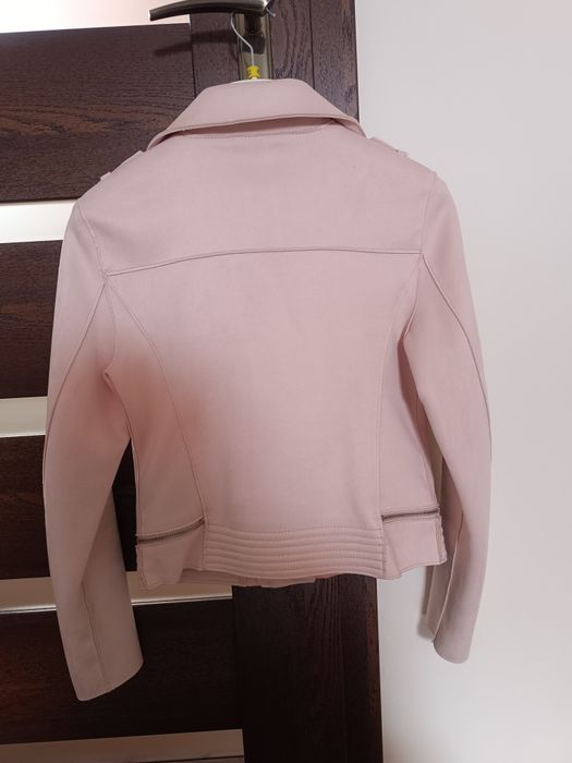 Zamszowa wiosenna kurtka ramoneska