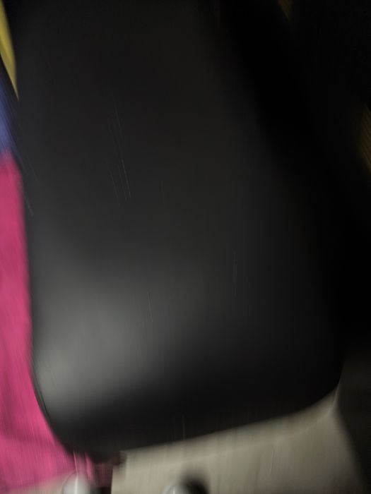 Sofá de Pele 2 Lugares – Conforto e Elegância a um Ótimo Preço!