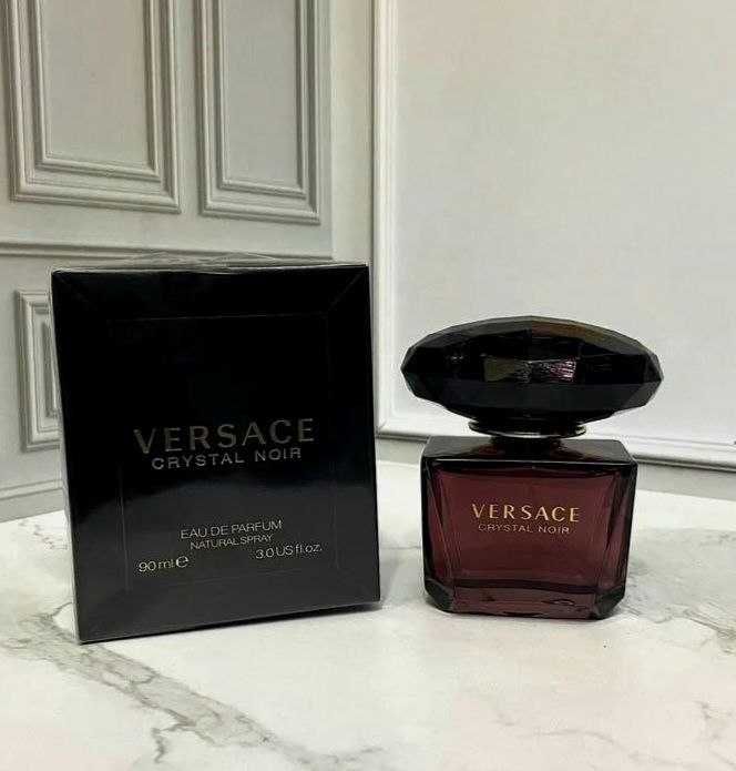 Crystal Noir, Versace
Eau de Parfum, парфуми, духи.