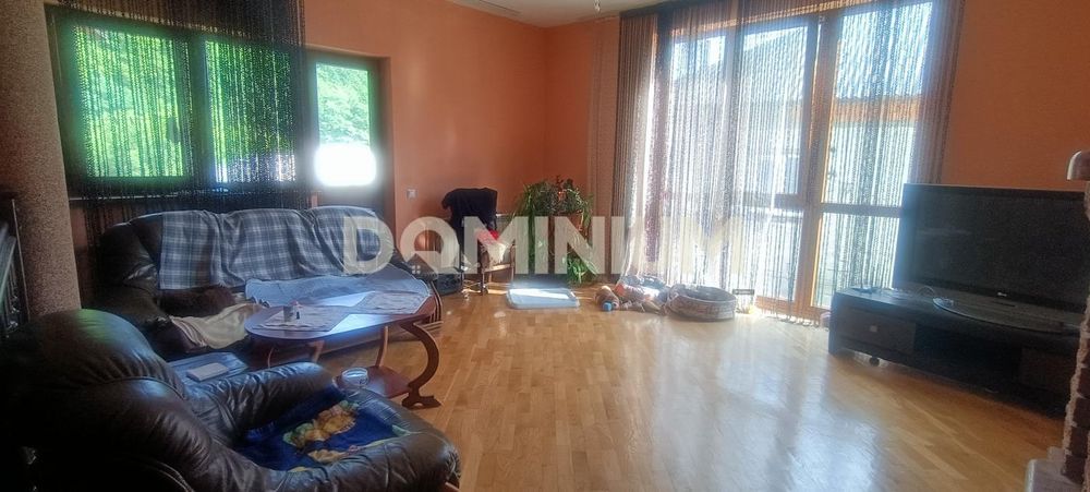 Продаж 3-х поверхового будинку в Рокосові