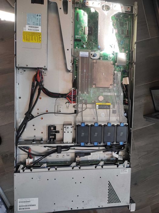 Serwer HP DL320E G8 Gen8 E3-1220 v2 8GB RAM