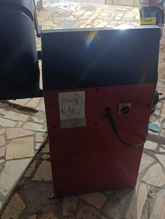 Máquina de calibrar pneus