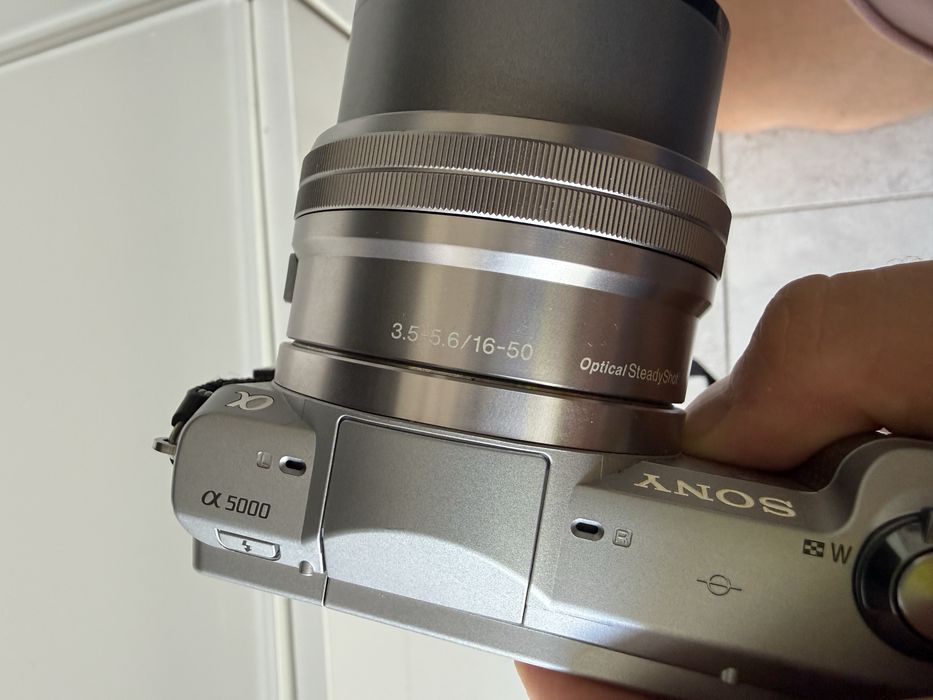 Sony Alpha ILCE-5000