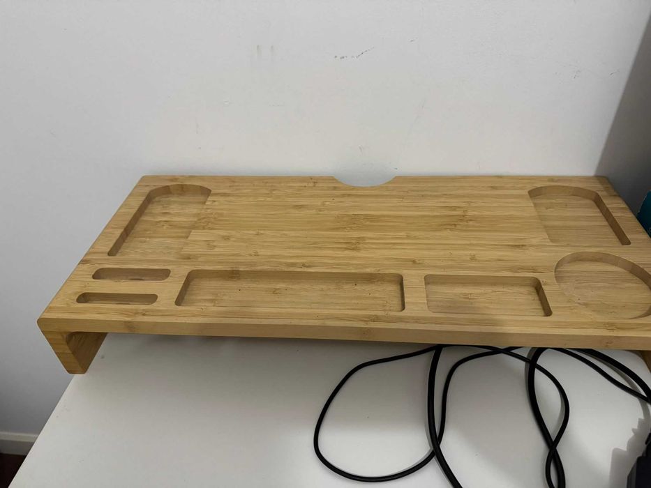 Suporte / base para monitor