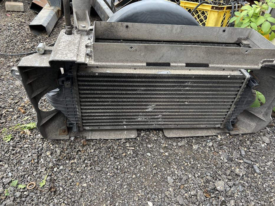 Радіатор інтеркуллера Мерседес Рекс REX 611, 711, 811, 814 Mercedes