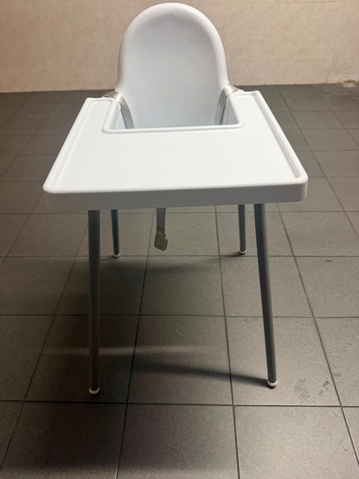 Berço e Colchão de Viagem para Bebês + Cadeira Alta