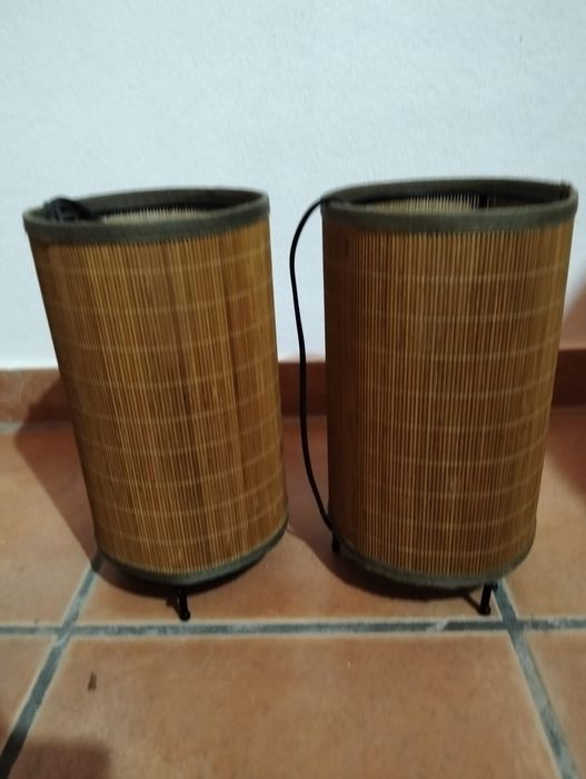 Vendo candeeiro de tecto e de mesa de cabeceira