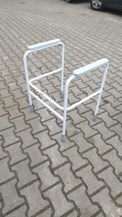 Chodzik ,balkonik, podpórka