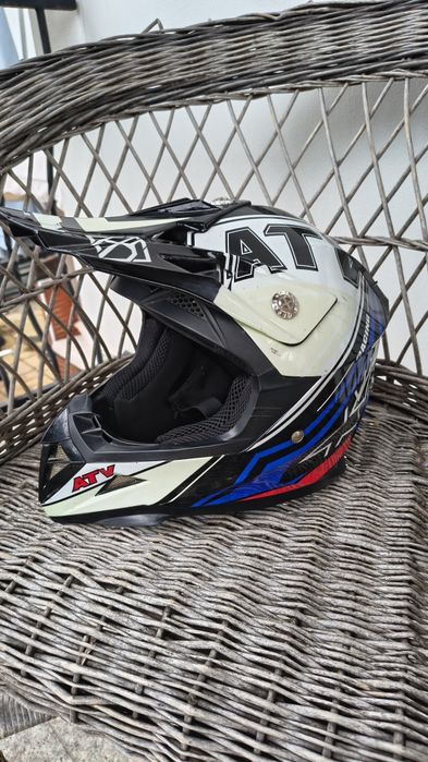 Kask na Crossa dla nastolatka