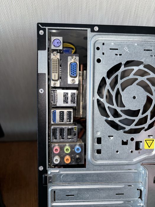 Компьютер для работы , учебы