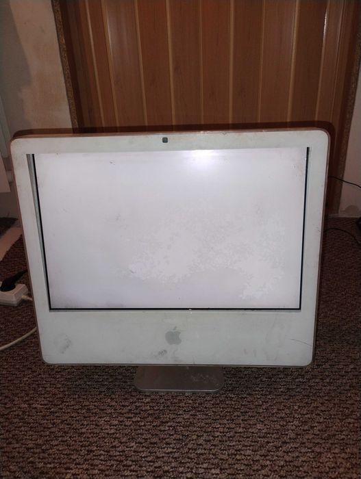 apple komputer Imac model A1207 rok 2006 uszkodzony , brak obrazu