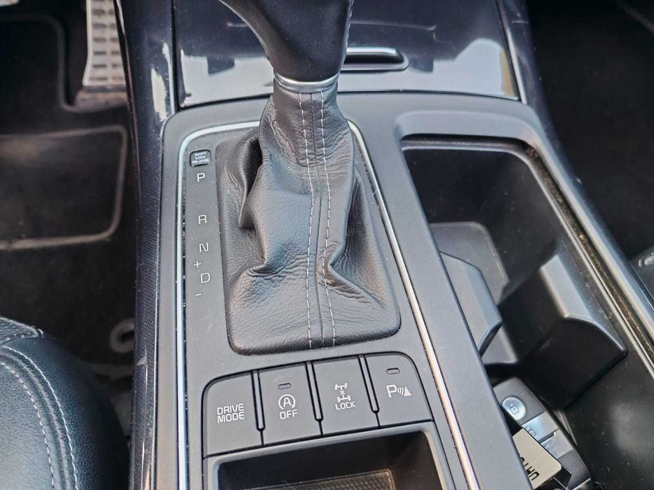 Продам Автомобіль Kia Sorento Sorento  2.2  в  Європі