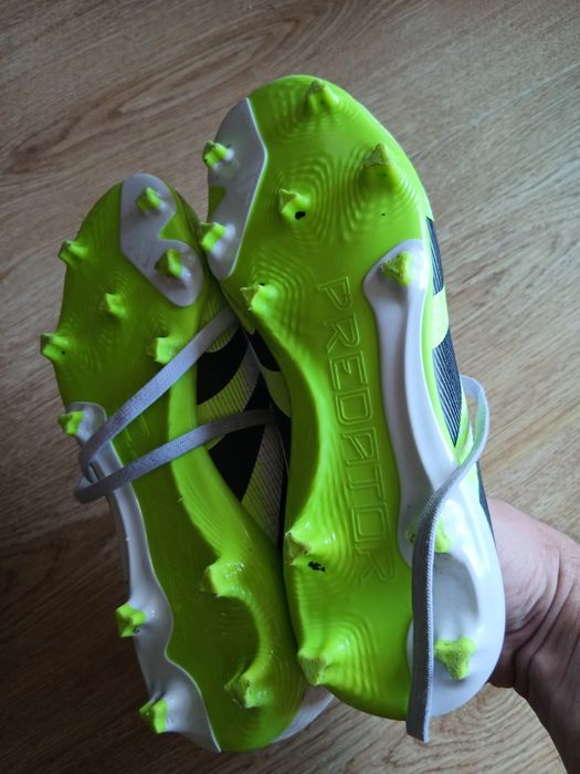 Korki dziece Adidas Predator r34