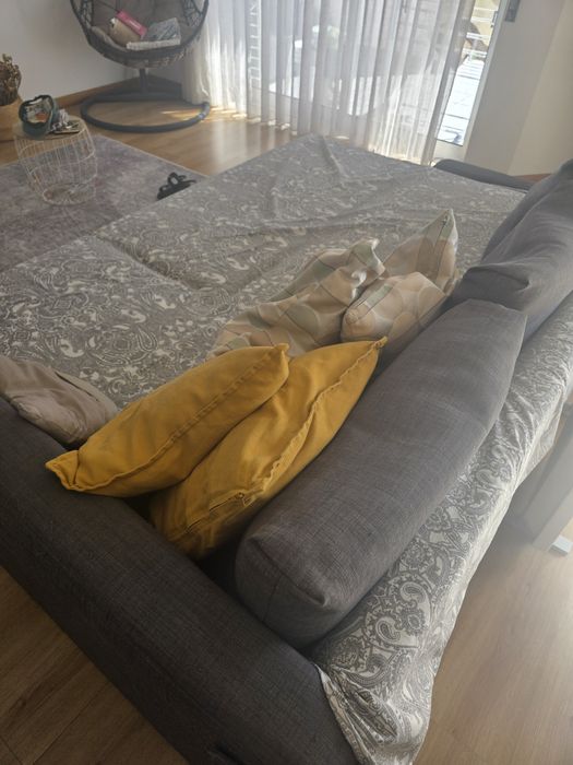 Sofá cama-  IKEA
