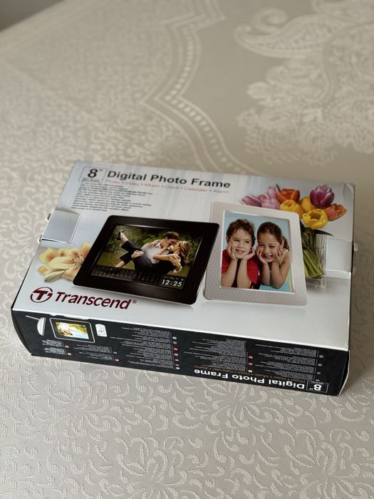 Цифрова фоторамка Transcend 8”