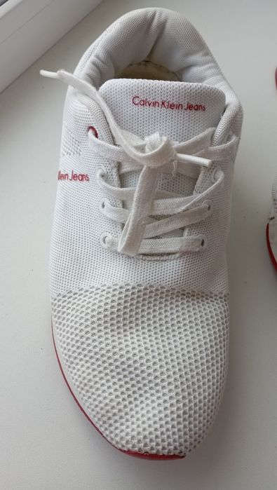 Продам кросівки чоловічі