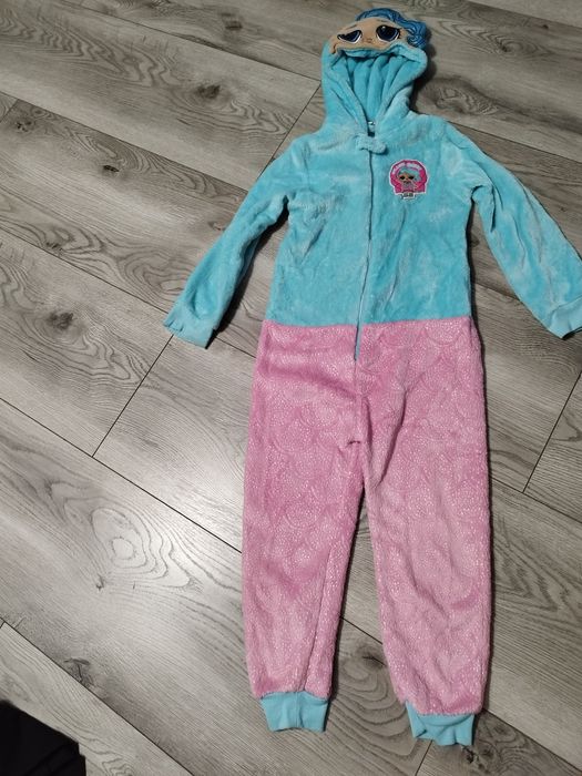 R.128 lol suprise ciepła piżama pajac kombinezon dla dziewczynki