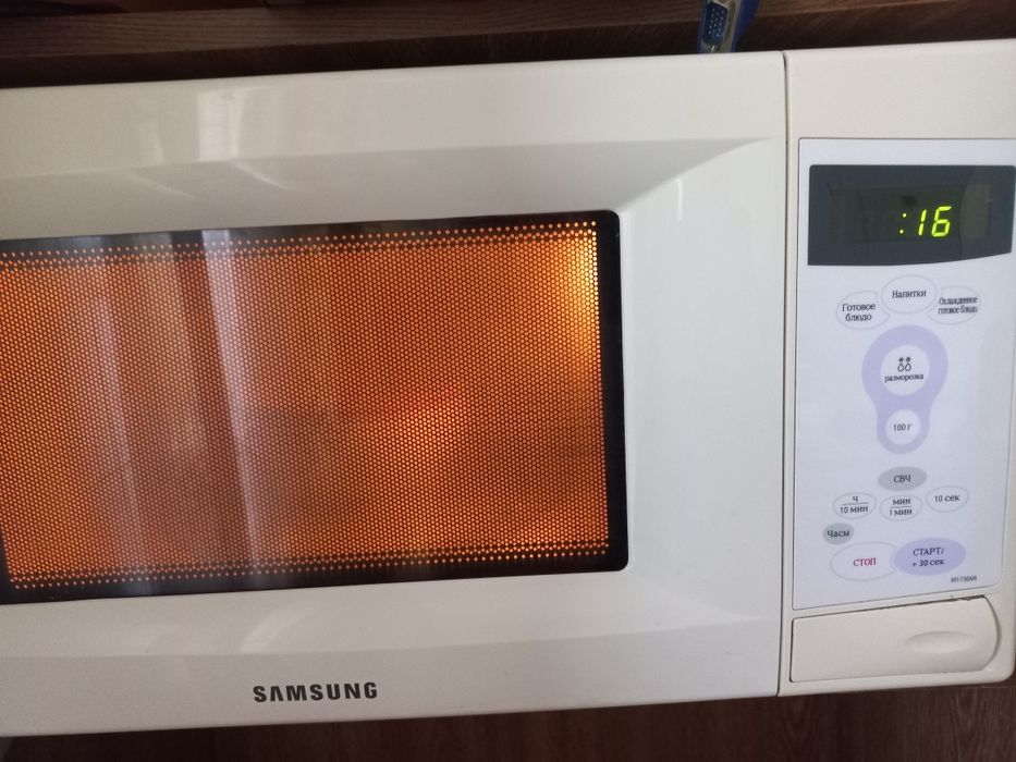 Микроволновая печь Samsung микроволновка