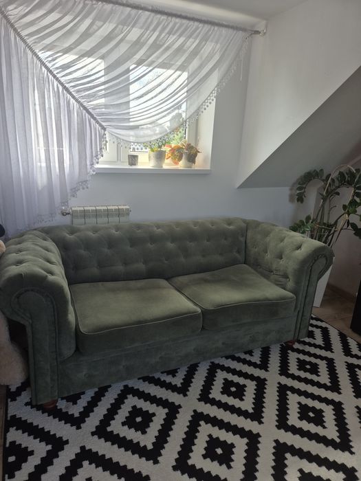 SOFA Chesterfield oliwkowa