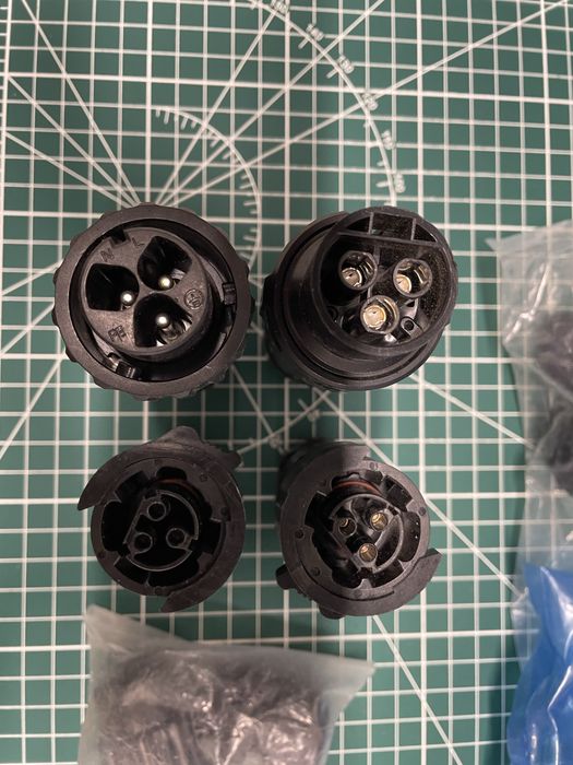 Wtyczka AC,Komunikacyja do Falowników m.in ,FOXEss,Deye