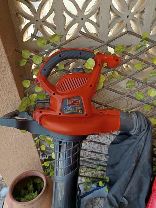 Black & Decker Soprador/Aspirador de Folhas GW3030
