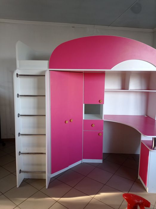 Дитяче ліжечко. Куточок