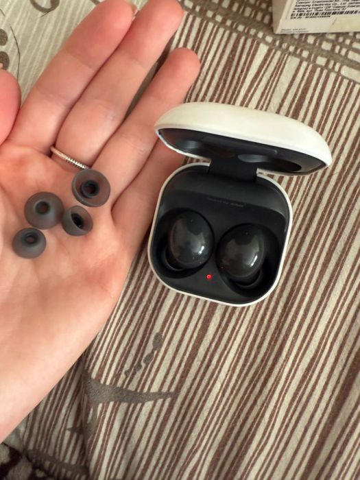 Samsung Galaxy Buds2 — оригинальные беспроводные наушники