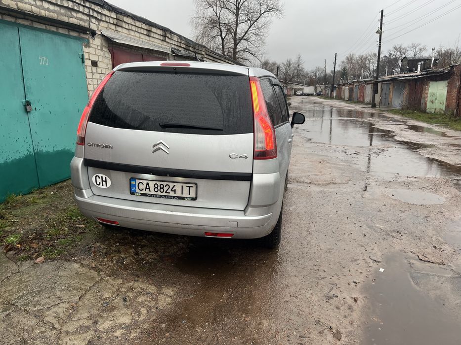 Продам Citroen Picaso 4