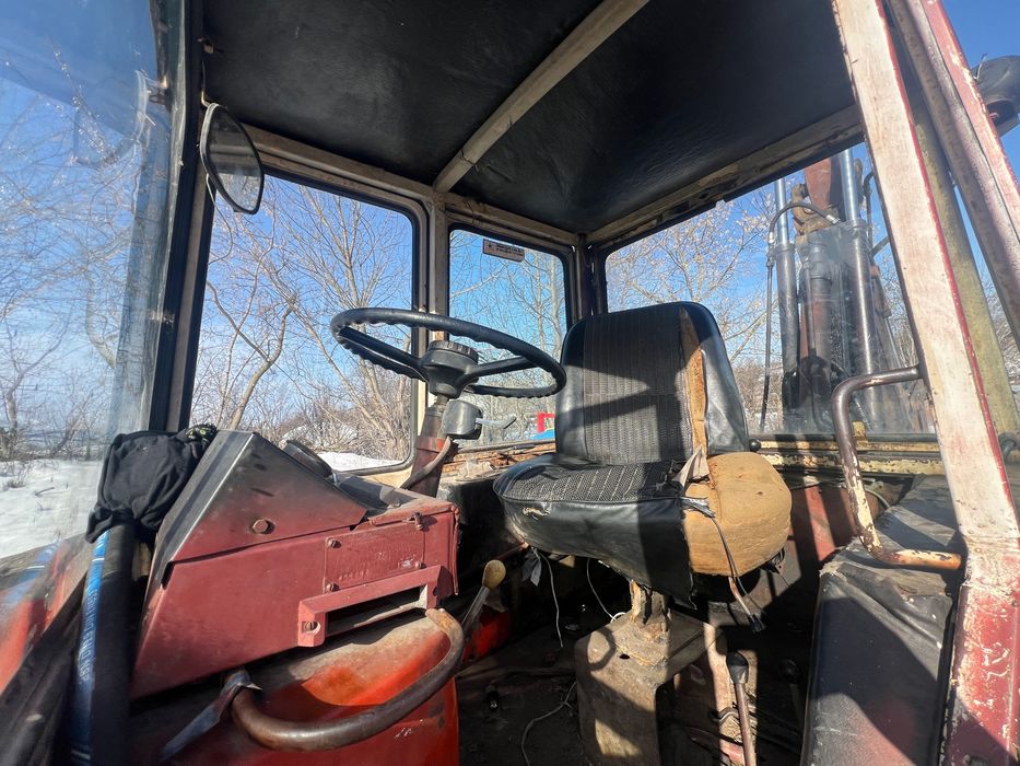 Продам ескаватор ЮМЗ