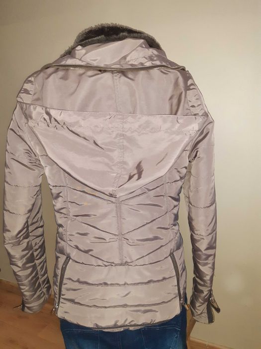 Jesienna kurtka Reserved