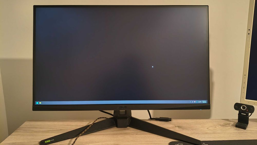 Monitor ASUS 260hz 1440p
