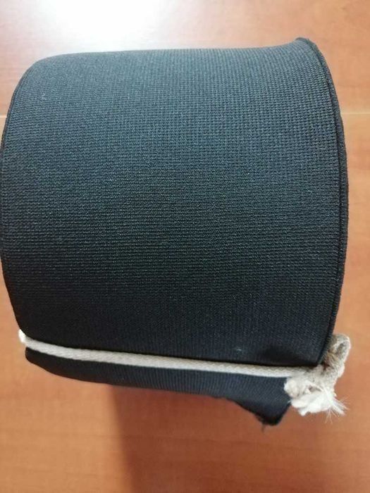 Taśma elastyczna, guma płaska, tkana szeroka na 11,8 cm. Nowa.