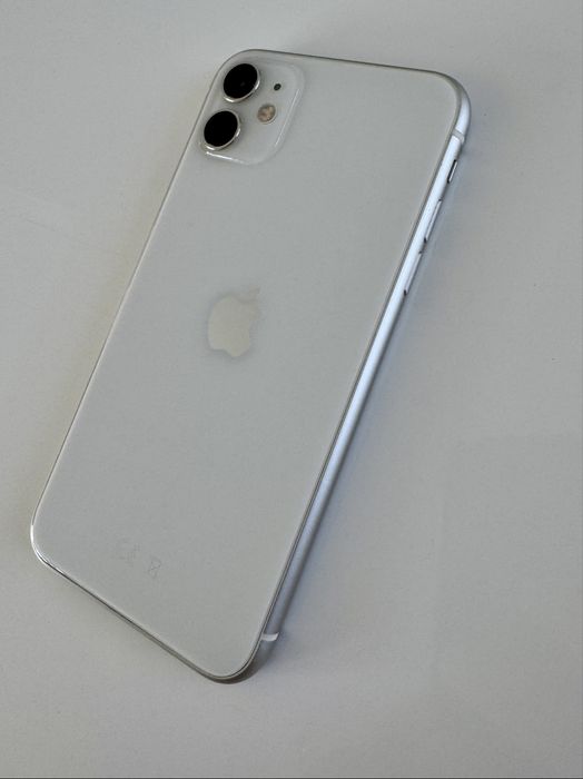 iPhone 11 64GB Biały | 1 właściciel | PL dystrybucja | Pudełko + 6 etui