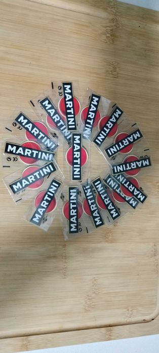 Imans da marca martini