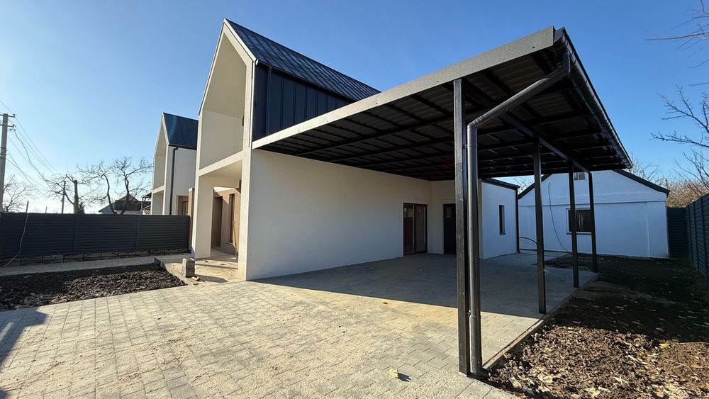 Продається Дуплекс, новобудова, у престижній локації міста