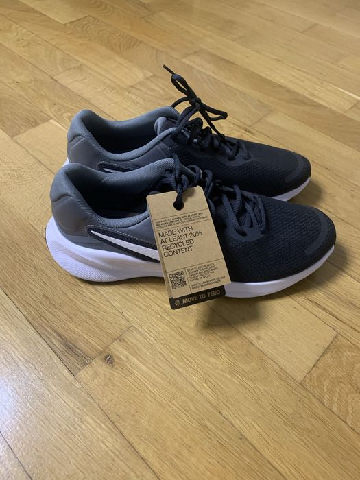 кросівки Nike Revolution 7 оригінал (EUR 44)