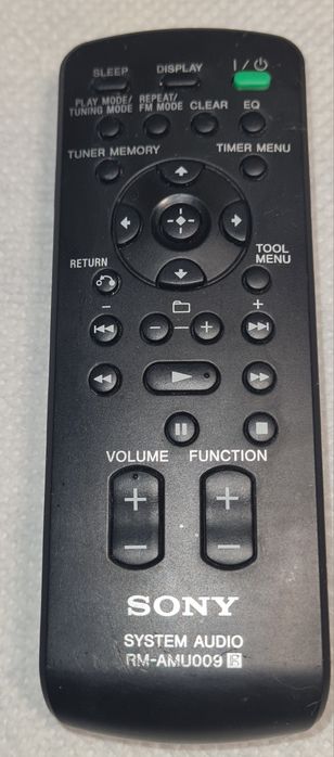 Пульт ду Sony RM-AMU009,нов  статуэт sharp