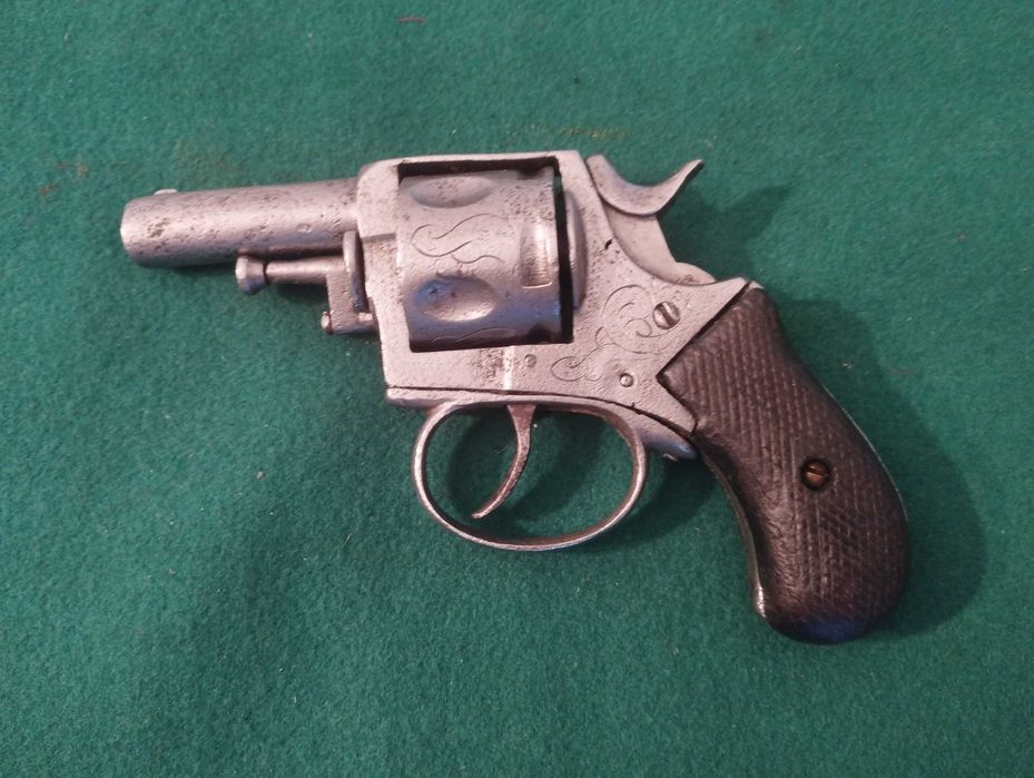 Revolver Buldog circa 1890