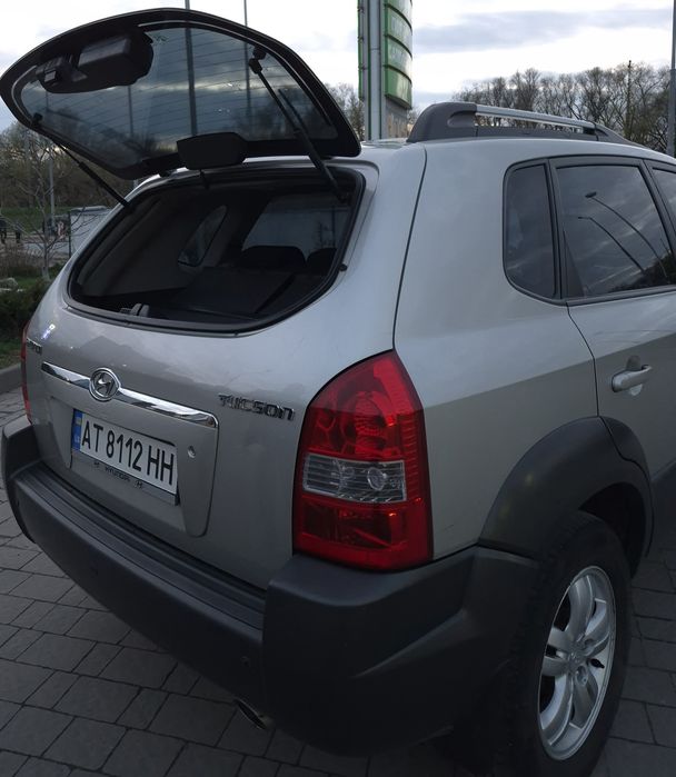 Автомобіль Hyundai Tucson