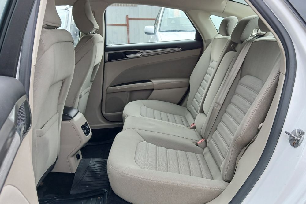 Автовикуп, продаж та обмін авто. Ford Fusion 2016