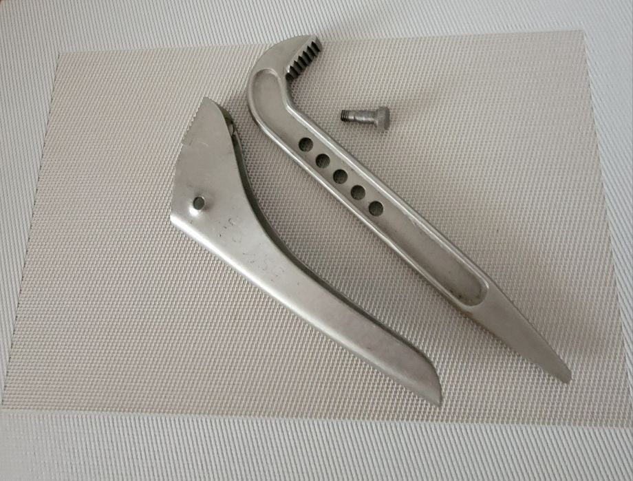 Hydrauliczny klucz typu "żabka"