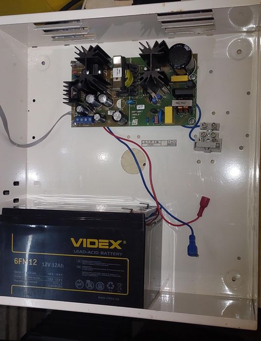 Імпульсний безперебійник 12В.ДБЖ. ИБП.