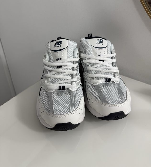 Sapatilhas New Balance 530 Tam. 37.5 / 38 / 39