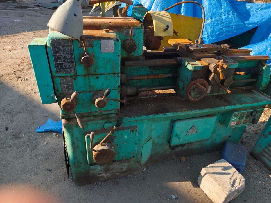 Tokarka uniwersalna TUM 25