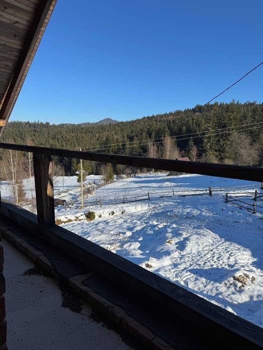 Карпати БУДИНОК з частковим ремонтом та комунікаціями в с. Микуличин