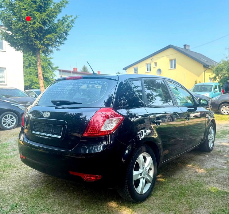 Kia ceed 2010rok  1.6 benzyna 150tyś